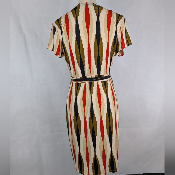 Banana Republic Wrap Dress Short Sleeve Size Medium NWT - Picture 5 of 9